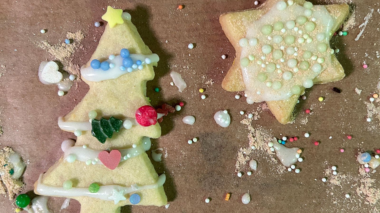 Lekere Bunte Plätzchen von den SchülerInnen gebacken